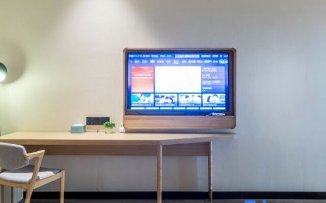 LanOuShangPin Hotel (Heyuan Wanda Plaza)