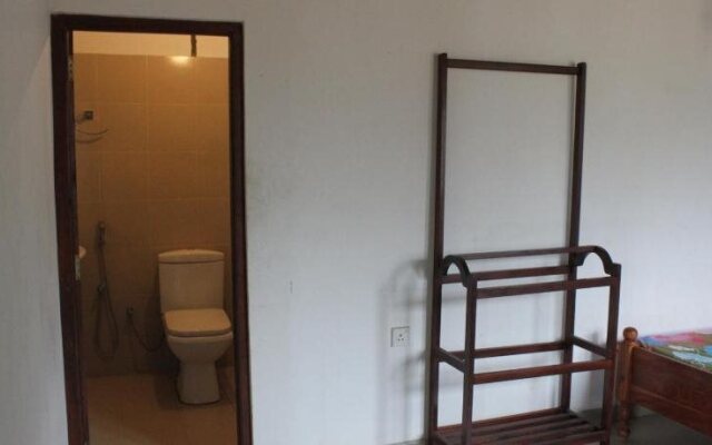 Siriliya Kale Seya Hotel