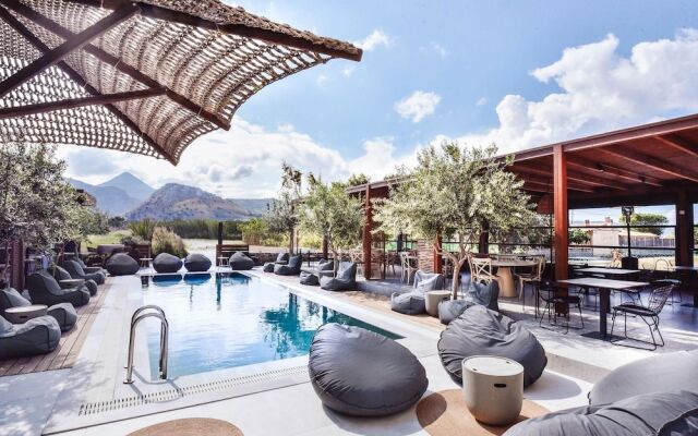 Ikaros Suites