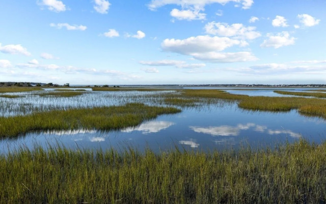 Posh Pelican 5 Bedroom Home