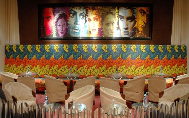 Peerless Hotel Kolkata