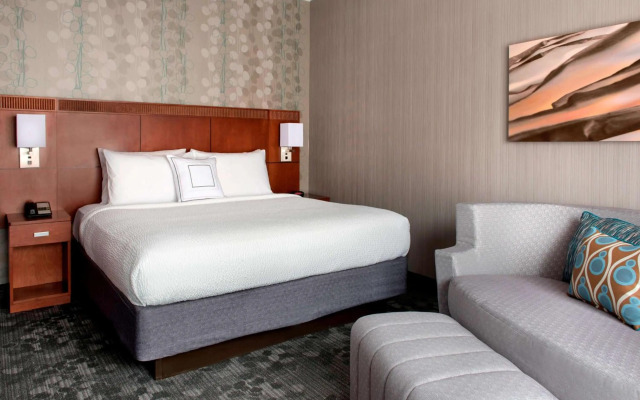 Courtyard by Marriott Lafayette Airport