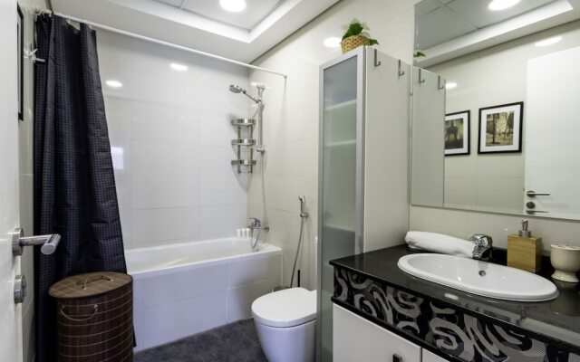One Perfect Stay - Studio Executive Bay