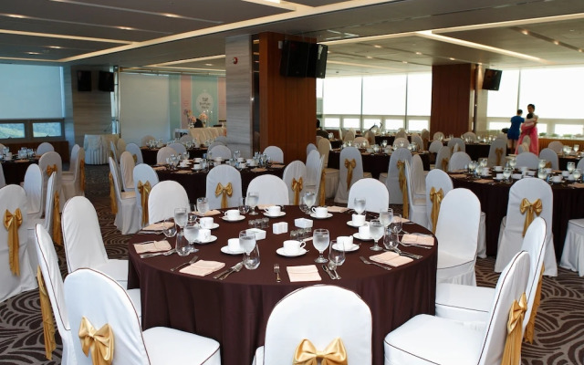The Class 300 Condo