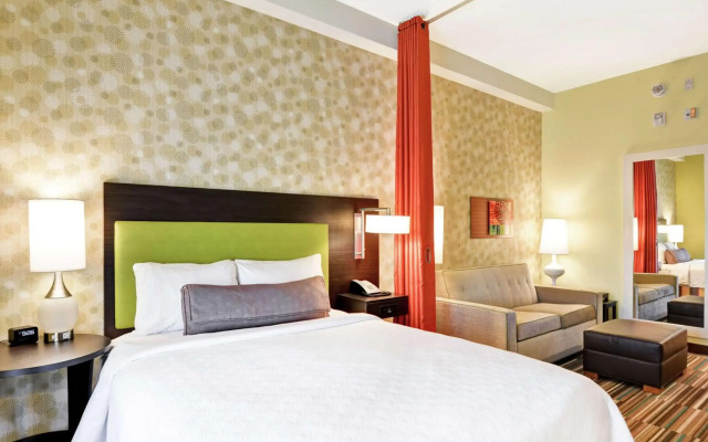 Home2 Suites by Hilton Charlotte Airport