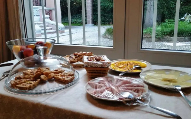 Corte Merighi Charming Rooms & Breakfast