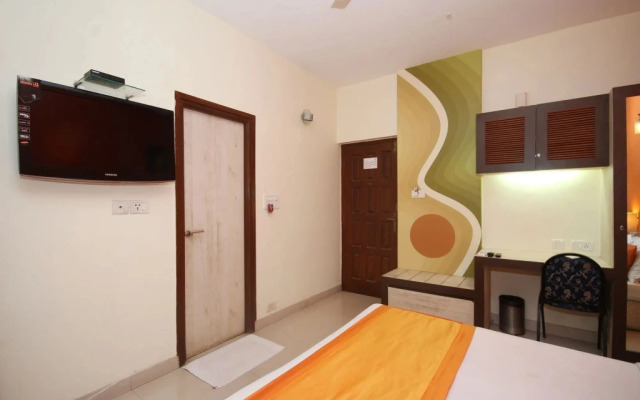 The Retreat Hotel by OYO Rooms