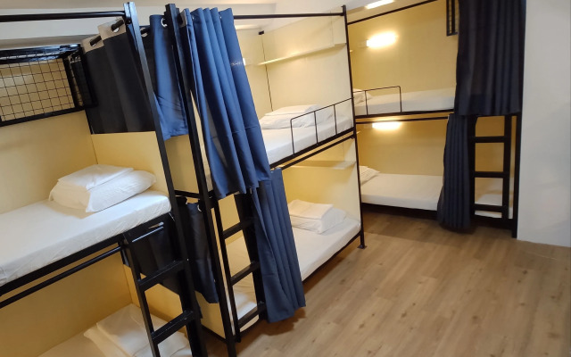 Nomad's Hub Coliving Hostel Cebu