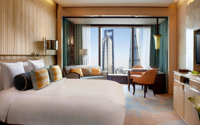 The Ritz-Carlton Shanghai, Pudong