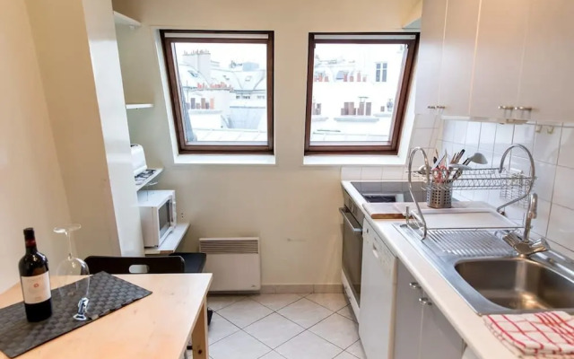 Coquelicot Delightful 1 Bedroom Apt Near Eiffel Tower