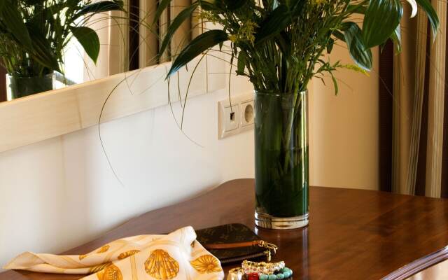 Valis Resort and Spa