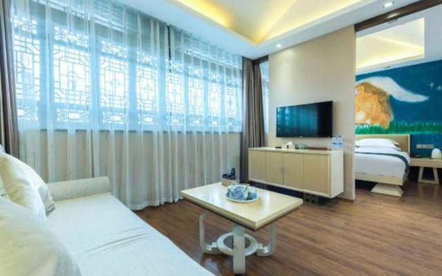 Lijiang Qupin Life Inn (East Gate Branch of Shuhe Ancient Town)