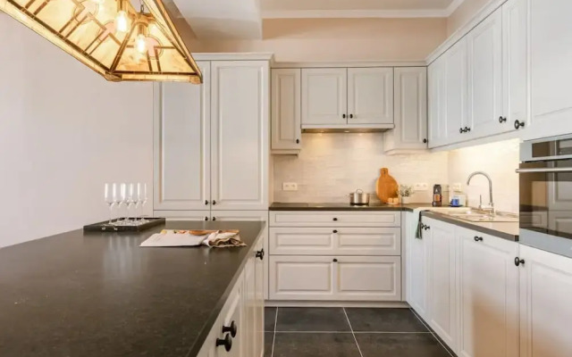 Authentic Apartment in the City Center of Antwerp