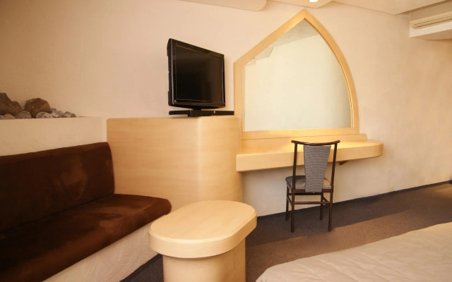 Portonovo Hotel & Suites