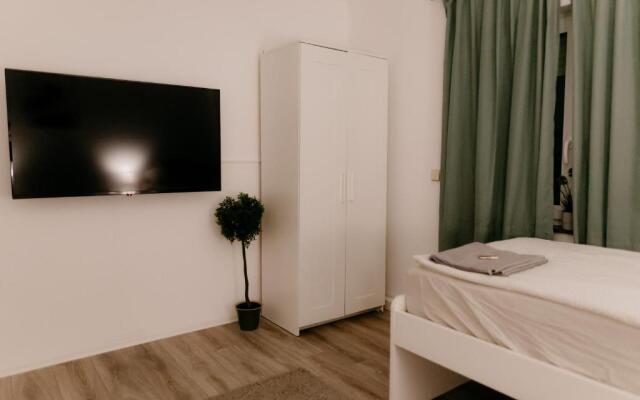 Ferienwohnung, Monteurzimmer Pavan E2