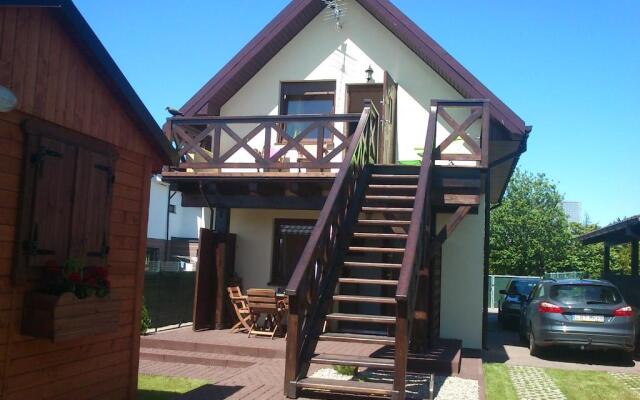Domki letniskowe,apartamenty Wczasowa 8a
