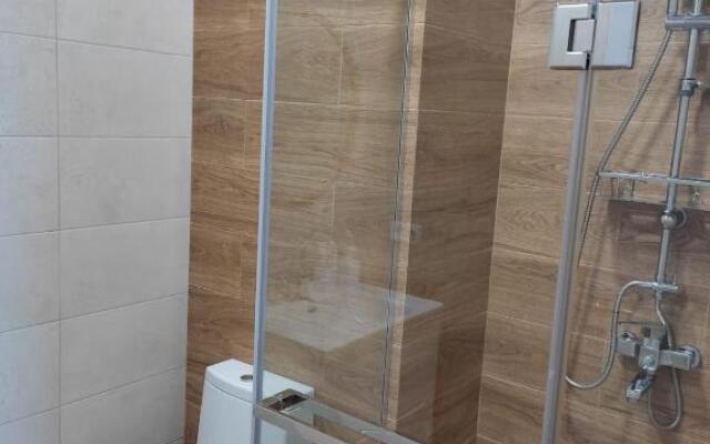 Astoria Home - Place for rest in Isani