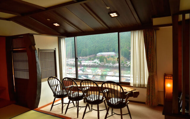 Sasara Gero Hot Springs