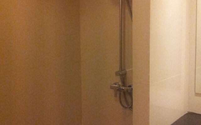 Rezt Bangkok - Hostel