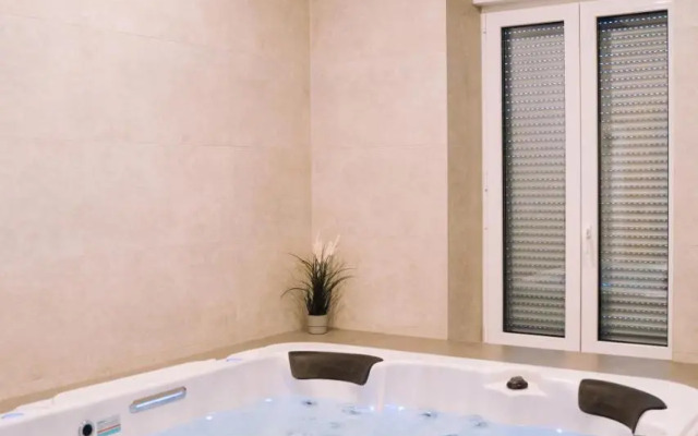 Luxury wellness apartment SHA