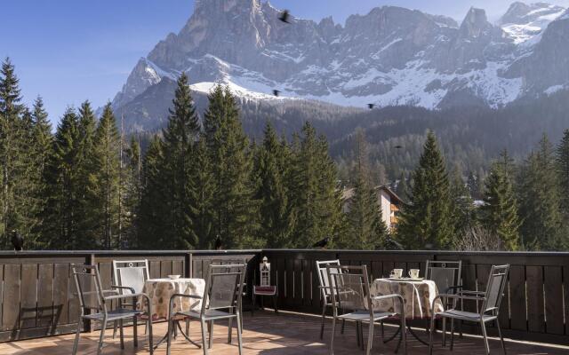 Hotel Colfosco