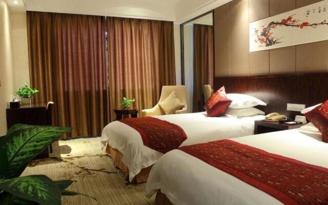 Golden Palace Hotel