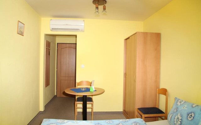 Hotel Mondeo
