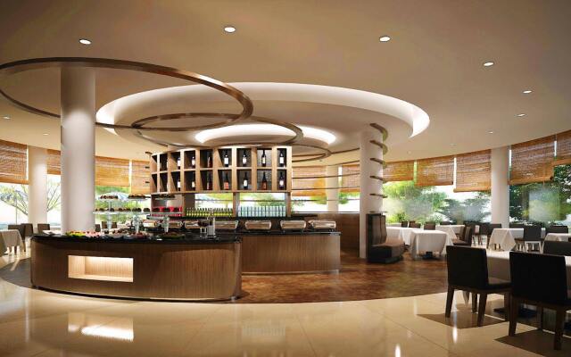 Phoenix Hotspring Resort