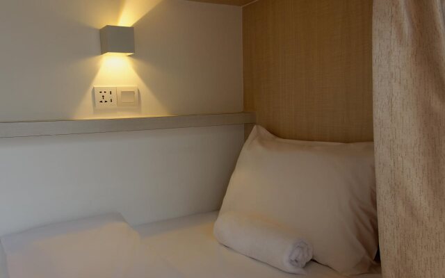 Dock In - Hostel