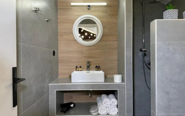 Centro Urban Suites
