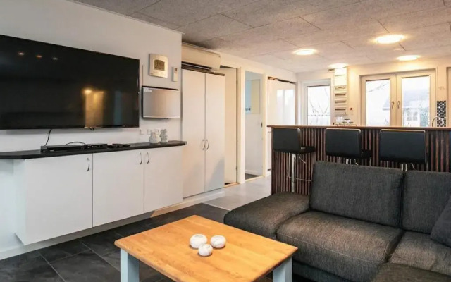Four-Bedroom Holiday home in Vinderup 2