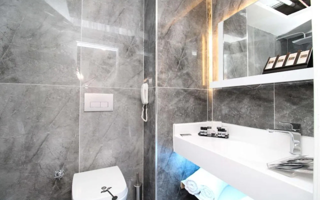 Laroxx Hotel Lara