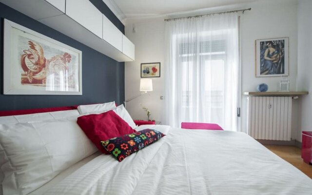 Modern & Elegant2 Bedroom Flat in Great Location