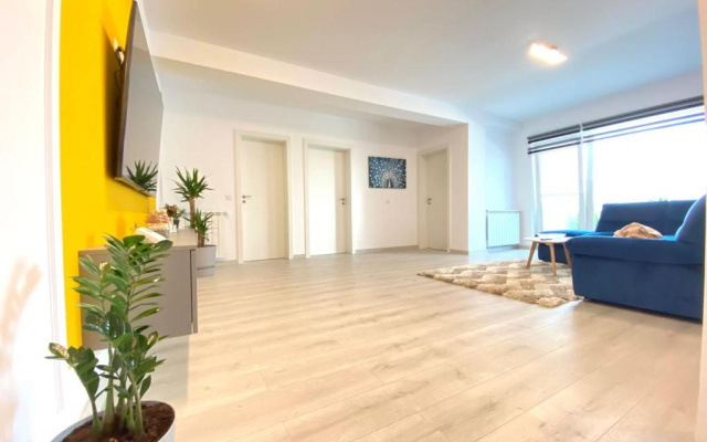 Hunyadi Luxury Kogalniceanu