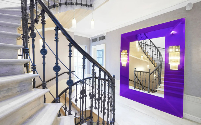 Aria Hotel Budapest by Library Hotel Collection