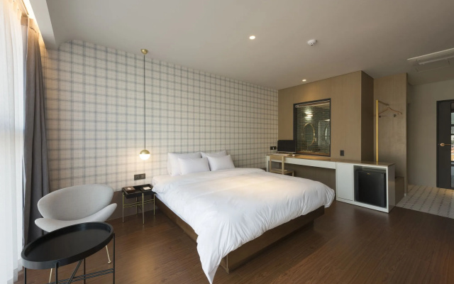 Hound Hotel Seomyeon - Bumcheon