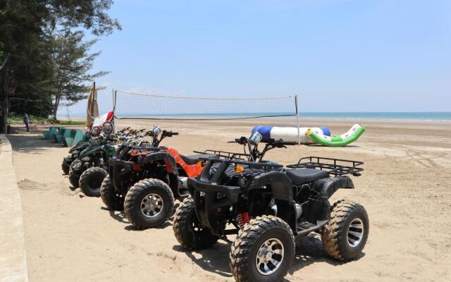 Roxy Sematan Villa & Townhouse