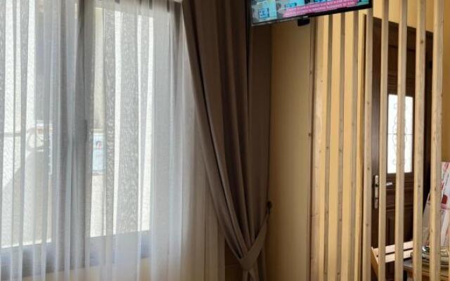 GK Apartment