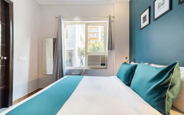 Silverkey Executive Stays 30670 Nehru Ground Faridabad