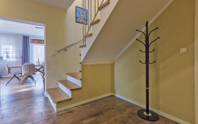 Beautiful Home in Medulin With Wifi and 4 Bedrooms