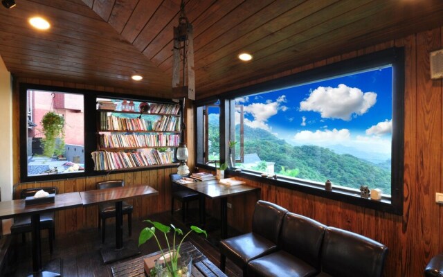 Sunny Room