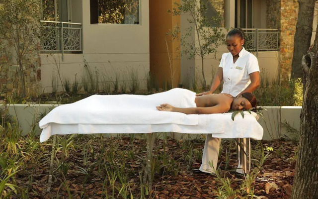 Moloko Executive Apartments & Hotel