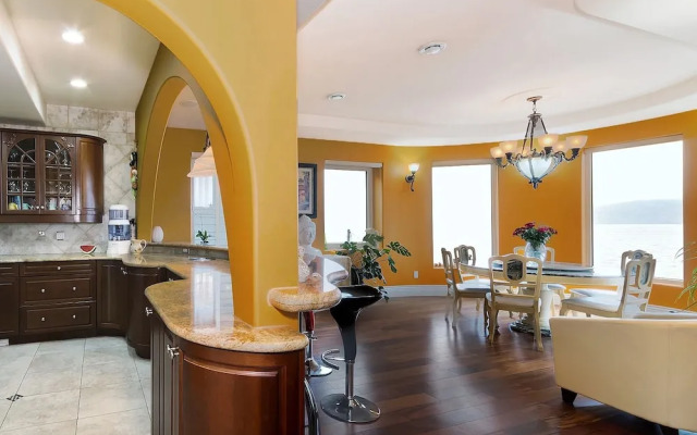 Beach Ave Castle Luxury Vacation Rental