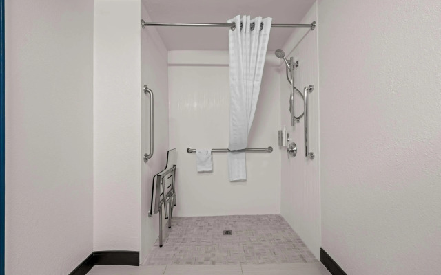 Spark by Hilton Tuscaloosa University