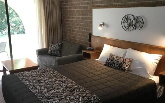Idlewilde Country & Town Motorinn – Guest Rooms – Pambula