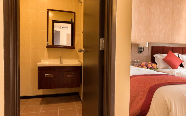 Dolphin Hotel, Chow Kit Kuala Lumpur