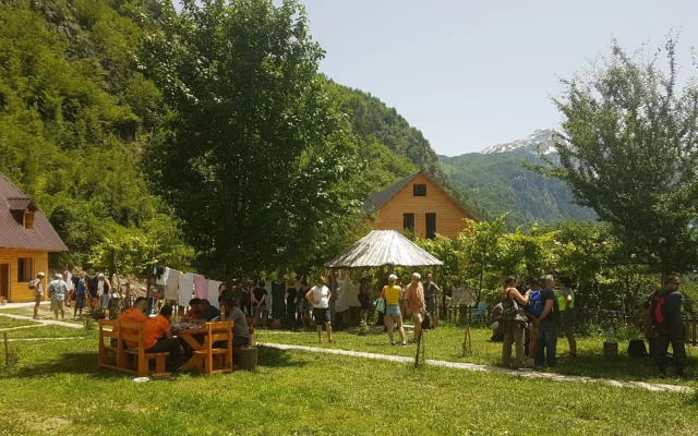 Bujtina Berishta Theth