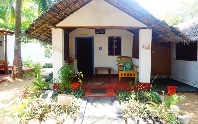 Star Rest Beach Hotel Arugambay