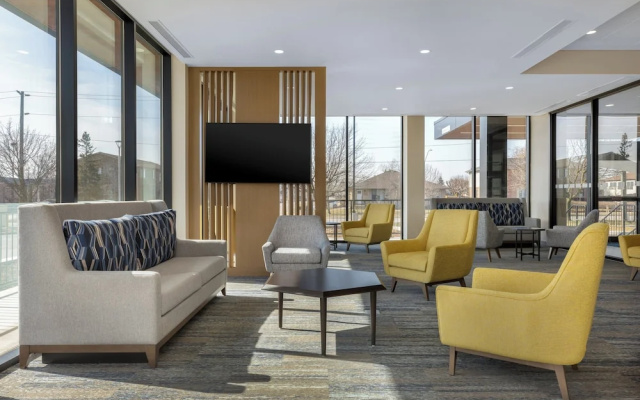 Holiday Inn Express & Suites St.Thomas by IHG