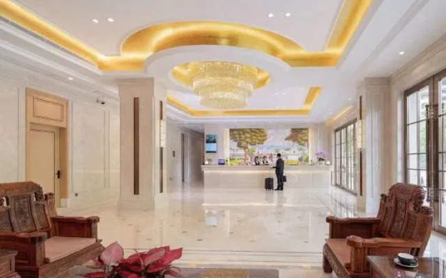 Vienna Hotel (Huawei Europe Town store in Songshan Lake)